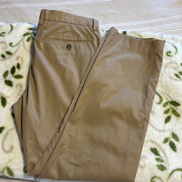 J. Crew Men’s Classic Pant - Picture 2 of 4